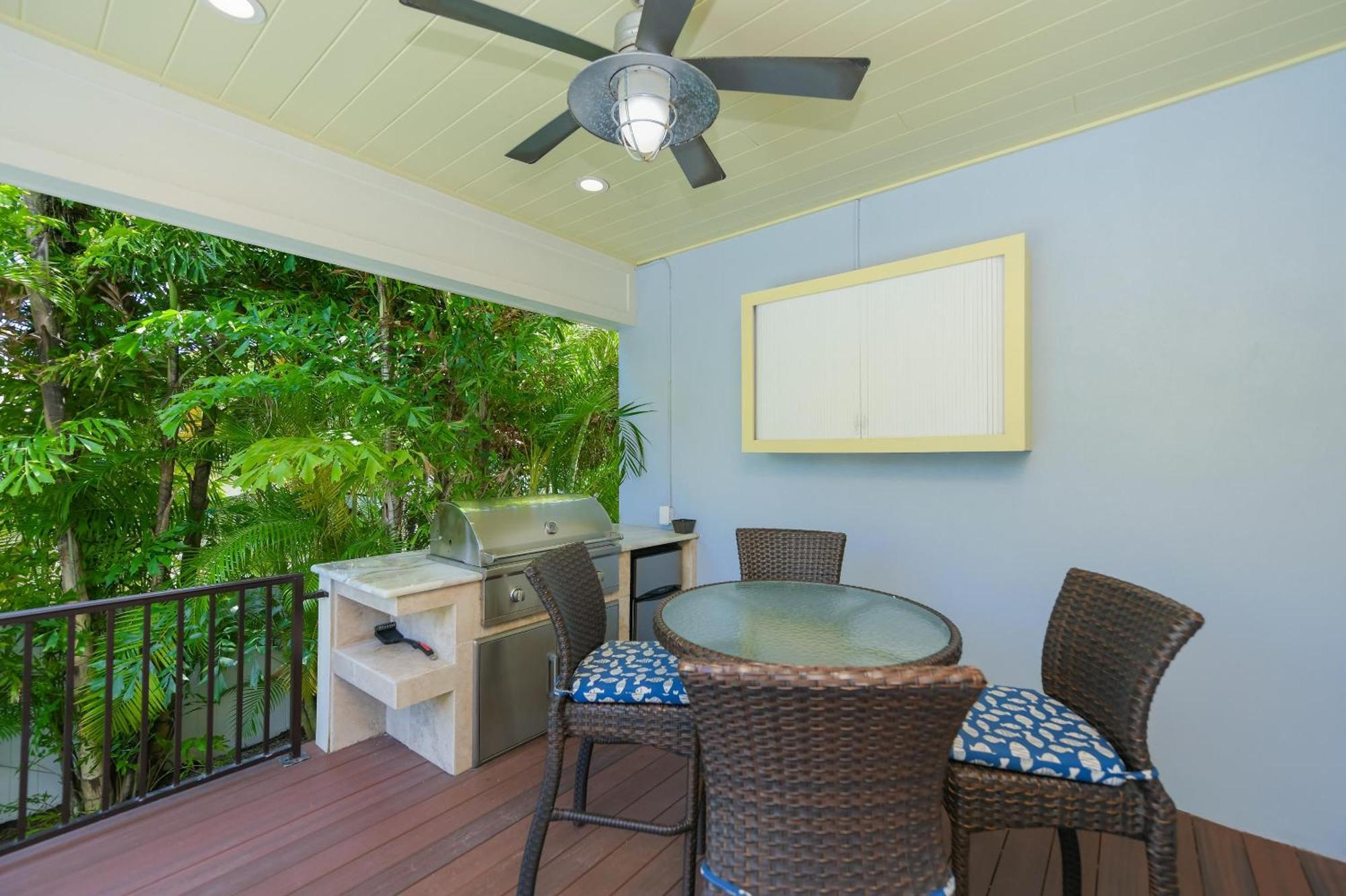 Seahorse Cottage Holmes Beach Exterior photo