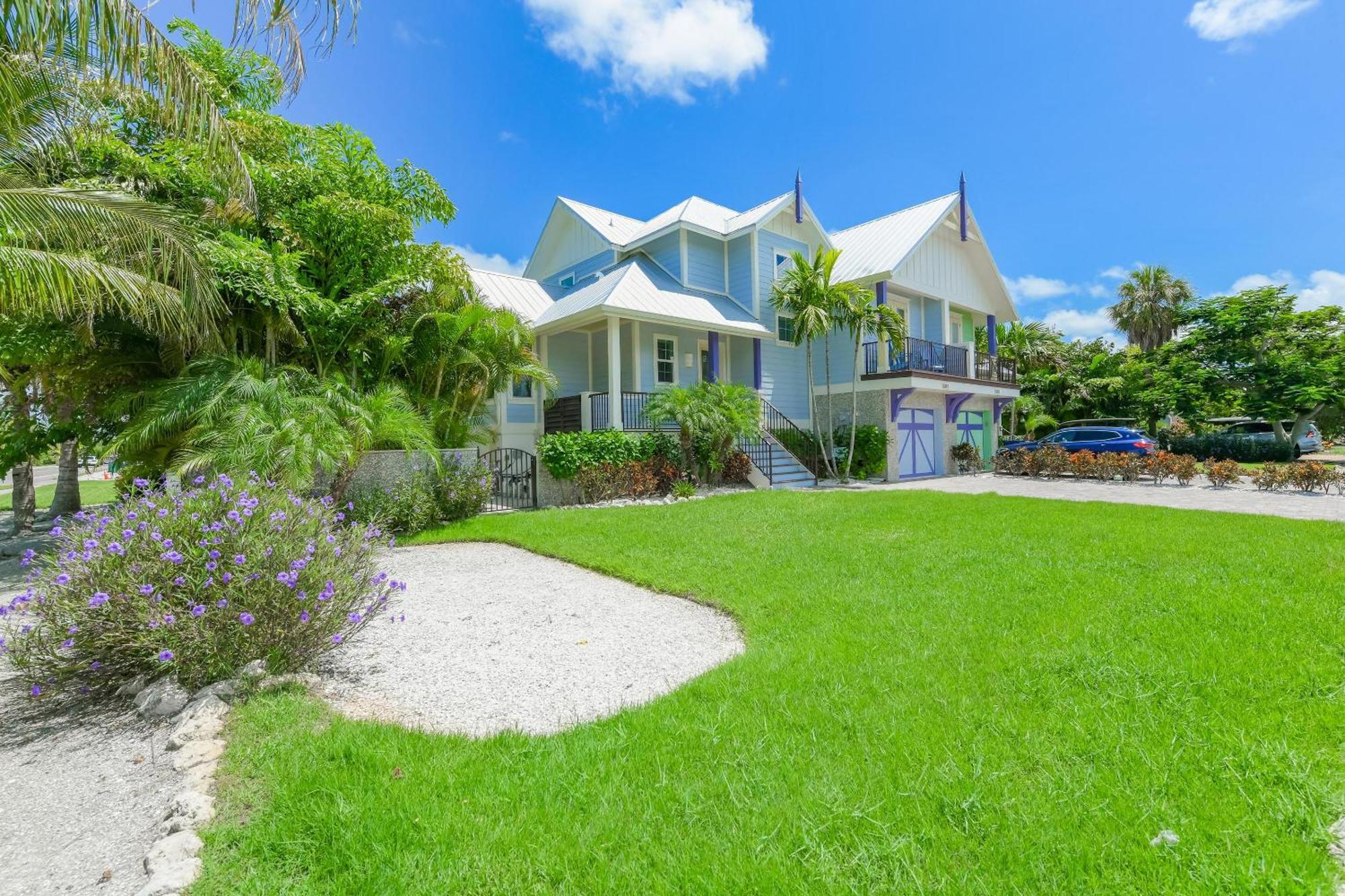 Seahorse Cottage Holmes Beach Exterior photo